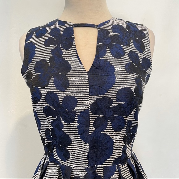 Floral Sleeveless Ballgown Formal Dress Prom Dance - Picture 3 of 15